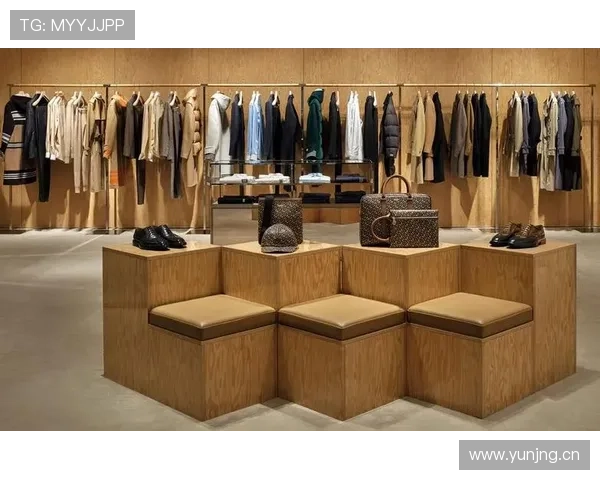 唐佳豪训练完直接去奢侈品店扫货，这反差谁懂啊