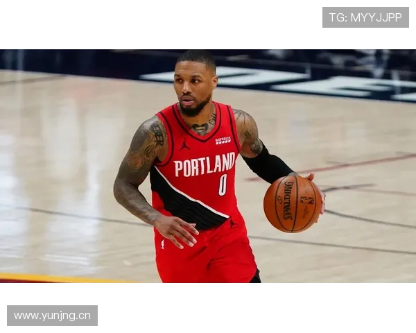 利拉德连续关键三分拉开球队火力差异，成季后赛核心进攻利器