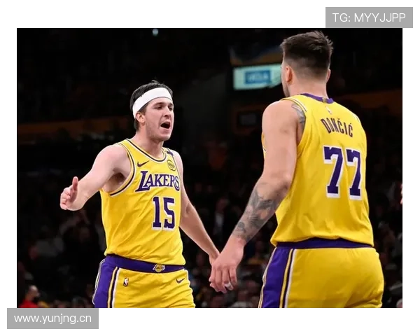 奥斯汀·里夫斯突破创造多次得分机会效率超两年前提升明显